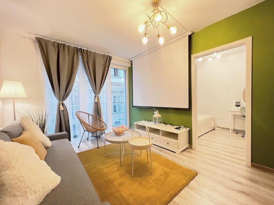 A104 - Liberty Bridge Projection Home With Free Parking Budapeste Exterior foto