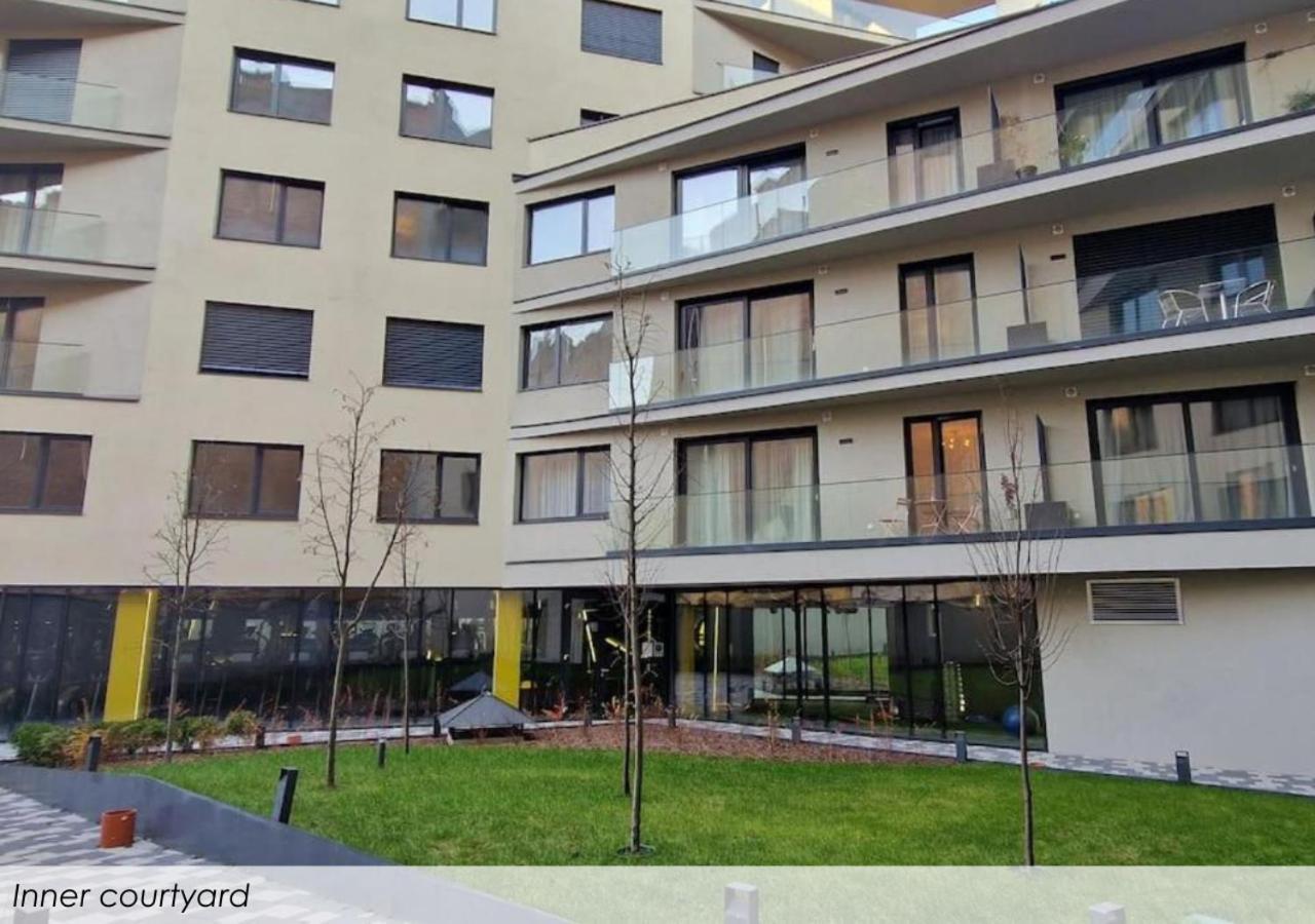 A104 - Liberty Bridge Projection Home With Free Parking Budapeste Exterior foto